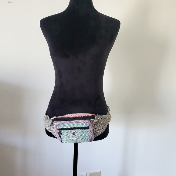 Nwot handmade hemp cotton boho fannypack - Picture 9 of 9